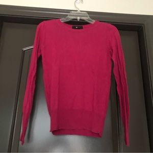 Mossimo (target) dark Fuchsia/magenta long sleeve crew neck lightweight sweater
